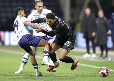 040325 - Preston North End v Swansea City - Sky Bet Championship - Myles Peart-Harris of Swansea and Kaine Kesler-Hayden of Preston North End