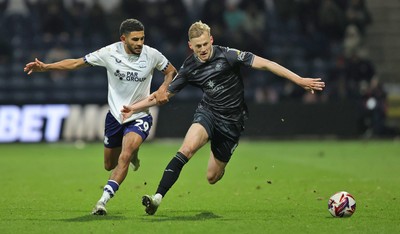 040325 - Preston North End v Swansea City - Sky Bet Championship - Harry Darling of Swansea and Kaine Kesler-Hayden of Preston North End