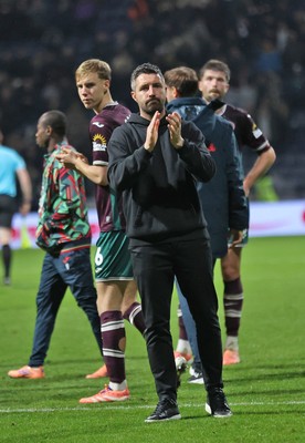 051125 - Preston North End v Swansea City - Sky Bet Championship - Swansea manager Alan Sheehan applaud the travelling fans at the end of the match