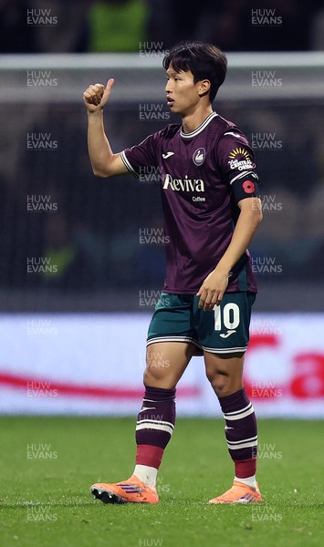 051125 - Preston North End v Swansea City - Sky Bet Championship - Eom Ji-sung of Swansea celebrates scoring a goal in the 2nd half