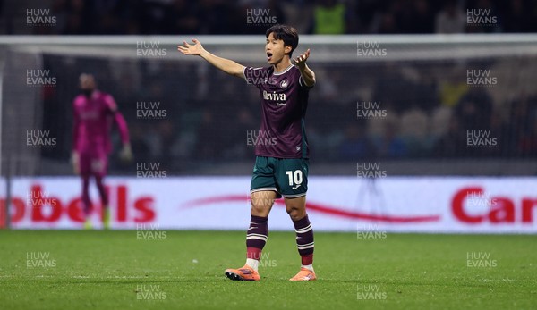 051125 - Preston North End v Swansea City - Sky Bet Championship - Eom Ji-sung of Swansea celebrates scoring a goal in the 2nd half
