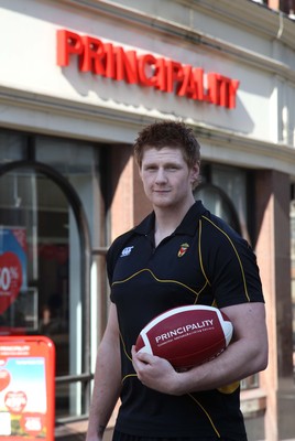 08.04.10 ... Pic from WRU -  Principality Player of the Month, March 2010, Andrew Coombs of Newport RFC at the Newport branch of the Principality 