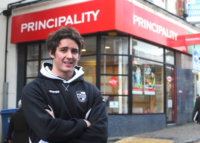 16.11.09 - WRU- Principality Player of the Month. Rhys Downes of Pontypridd RFC, Principality Player of the Month. 