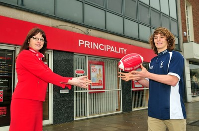 240212- WRU-Principality Player of the MonthJoe Tomalin-Reeves of Swansea RFC, WRU-Principality Premiership Player of the Month, with Rhian Davis, Senior Branch Manager, Principality Building Society, Swansea