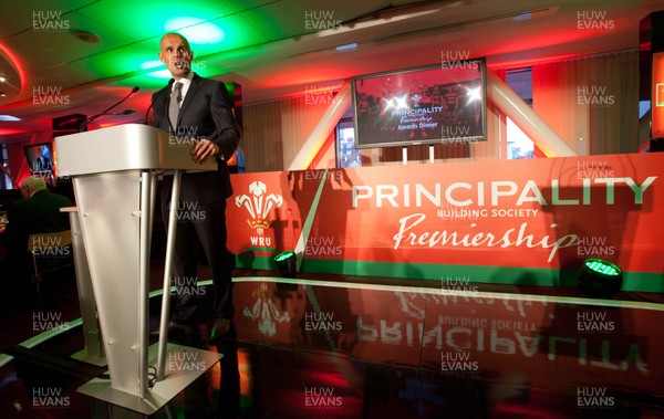 280513 - WRU Principality Premiership Awards Dinner - Host Jason Mohammed welcomes guests to the Awards