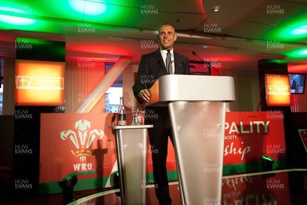 280513 - WRU Principality Premiership Awards Dinner - Host Jason Mohammed welcomes guests to the Awards