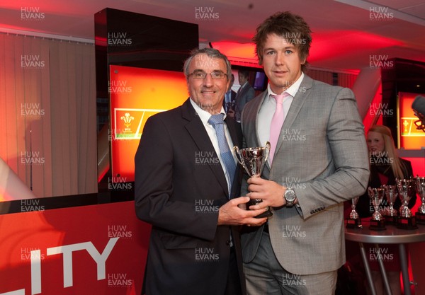 280513 - WRU Principality Premiership Awards Dinner - Geoff Williams BBC Cymru Wales Head of Sport presents Jason Harries of Camarthen Quins with Top Try Scorer Award