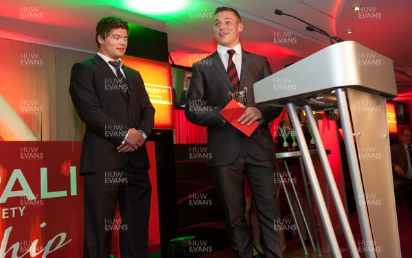 280513 - WRU Principality Premiership Awards Dinner - Wales's Harry Robinson, left, with Steffan Andrews who won the Try of The Year Award