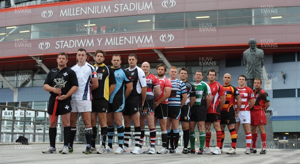 26.08.10 - Principality Premiership Launch - Gareth Gravell(Neath), Sam Kiley(Swansea), Alex Jones(Newport), Grant Harrington(Cardiff),Chris Dicomidis(Pontypridd), Geraint Morris(Pontypool), Rob Nash(Cross Keys), Lee Highgate(Glamorgan Wanderers), Kieran Crawford(Bedwas), Rob Hill(Tonmawr), Chris Davies(Aberavon), Sililo Martens (Carmarthen Quins), Cerith Rees(Llandovery) and Craig Hawkins(Llanelli) at todays Principality Premiership launch in Cardiff. 