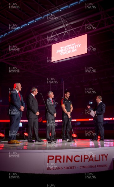 080915 - Launch of Principality Stadium, Cardiff - Wales Rugby Team coach Warren Gatland, left, Graeme Yorston, Group Chief Executive of the Principality Building Society, centre left,  Gareth Davies, Chairman of the Welsh Rugby Union, centre right, and Wales Rugby Captain Sam Warburton during the announcement of the changing of the name of the Millennium Stadium to the Principality Stadium