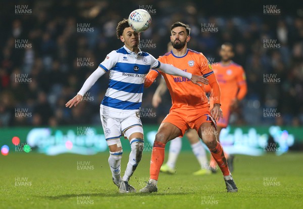 010120 - Queens Park Rangers v Cardiff City, Sky Bet Championship - Luke Amos of Queens Park Rangers and Marlon Pack of Cardiff City compete for the ball