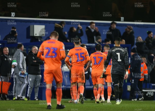 010120 - Queens Park Rangers v Cardiff City, Sky Bet Championship - Cardiff City players trudge off the pitch at the end of the match