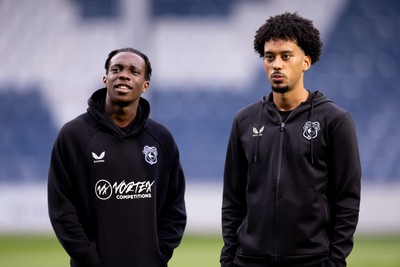 020926 - Queens Park Rangers v Cardiff City - Sky Bet Championship - Calum Scanlon and Ronan Kpakio of Cardiff City before the game