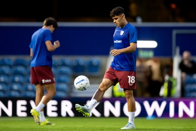 020926 - Queens Park Rangers v Cardiff City - Sky Bet Championship - Alex Robertson of Cardiff City warming up