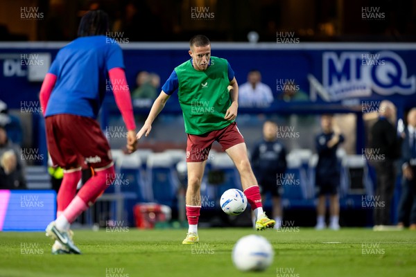 020926 - Queens Park Rangers v Cardiff City - Sky Bet Championship - Jack Moylan of Cardiff City warming up
