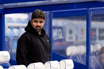 241026 - Queens Park Rangers v Swansea City - Sky Bet Championship - V�tor Matos, Manager of Swansea City, looks on