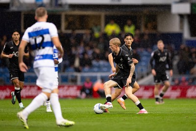 241026 - Queens Park Rangers v Swansea City - Sky Bet Championship - Melker Widell of Swansea City in action
