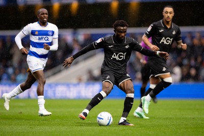 241026 - Queens Park Rangers v Swansea City - Sky Bet Championship - Joseph Opoku of Swansea City in action