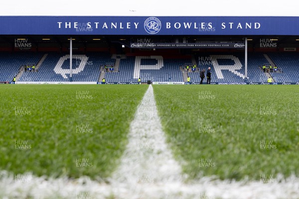010124 - Queens Park Rangers v Cardiff City - Sky Bet Championship - A general view of the Stanley Bowles stand at Loftus Road stadium