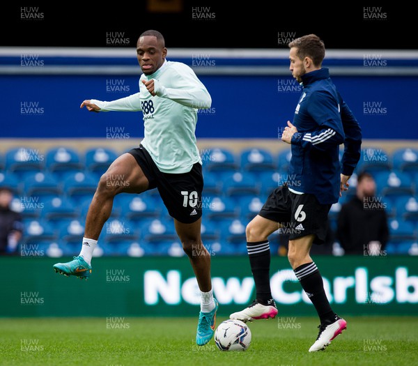 050322 - Queens Park Rangers v Cardiff City - Sky Bet Championship - Uche Ikpeazu of Cardiff City warms up