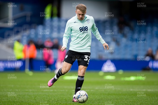 050322 - Queens Park Rangers v Cardiff City - Sky Bet Championship - Eli King of Cardiff City warms up