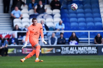 050425 - Queens Park Rangers v Cardiff City - Sky Bet Championship - Ethan Hovarth of Cardiff City