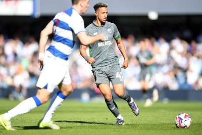 050425 - Queens Park Rangers v Cardiff City - Sky Bet Championship - Callum Robinson of Cardiff City