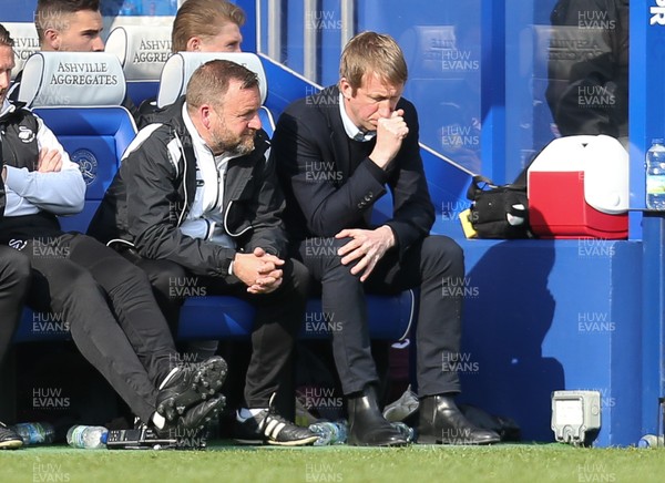 130419 - Queens Park Rangers v Swansea City, Sky Bet Championship - Swansea City manager Graham Potter reacts to his teams performance late in the match