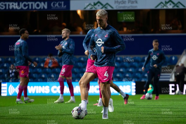 190923 - Queens Park Rangers v Swansea City - Sky Bet Championship - Jay Fulton of Swansea City warms up