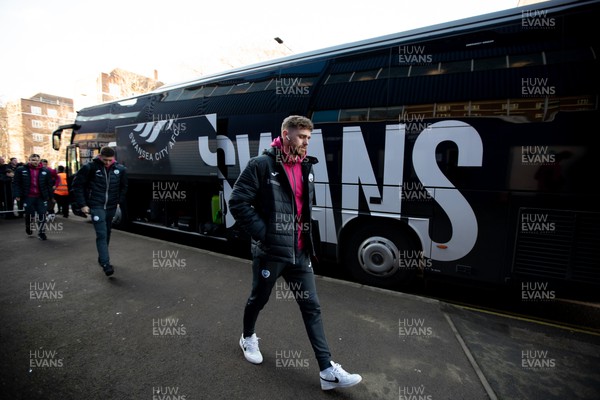 210123 - Queens Park Rangers v Swansea City - Sky Bet Championship - Swansea City squad arrives at Loftus Road