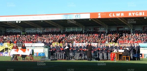 15.11.07 - Ray Gravell Funeral - Ray Gravell's funeral takes place on the pitch at Stradey Park 