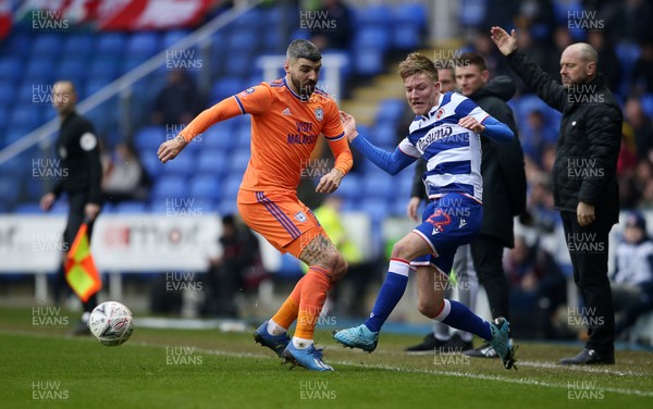 250120 - Reading FC v Cardiff City, The Emirates FA Cup, Fourth Round - Teddy Howe of Reading is tackled by Callum Paterson of Cardiff City