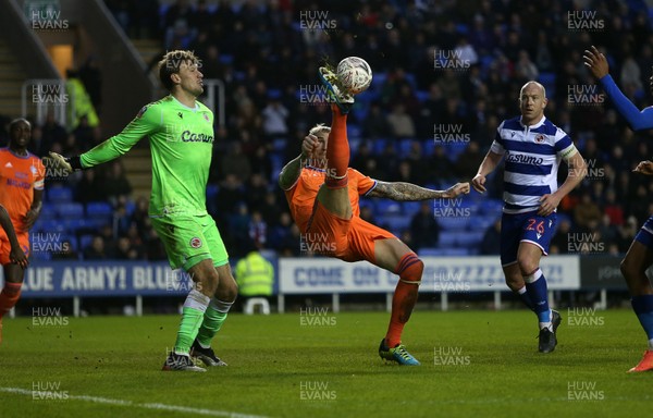 250120 - Reading FC v Cardiff City, The Emirates FA Cup, Fourth Round - Aden Flint of Cardiff City kicks the ball over his head