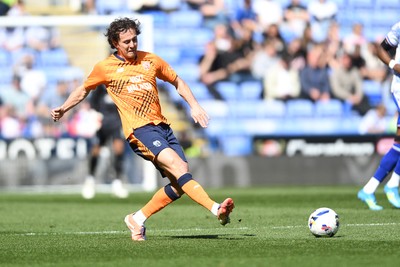 180426 - Reading v Cardiff City - Sky Bet League 1 - Ryan Wintle of Cardiff City