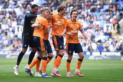 180426 - Reading v Cardiff City - Sky Bet League 1 - Perry NG of Cardiff City celebrates scoring a goal with team mates