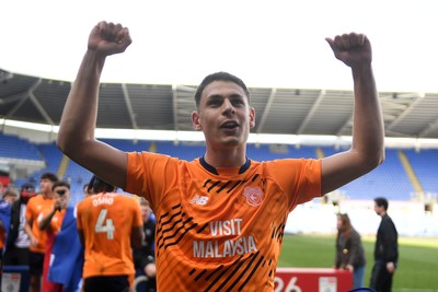 180426 - Reading v Cardiff City - Sky Bet League 1 - Yousef Salech of Cardiff City celebrates at full time after securing promotion back to the Championship