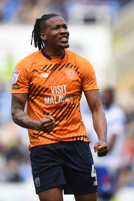 180426 - Reading v Cardiff City - Sky Bet League 1 - Gabriel Osho celebrates at full time