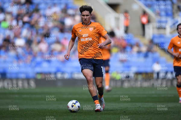 180426 - Reading v Cardiff City - Sky Bet League 1 - Rubin Colwill of Cardiff City