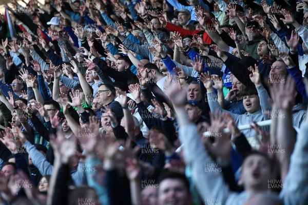 180426 - Reading v Cardiff City - Sky Bet League 1 - Cardiff fans celebrate after their side go 2 up