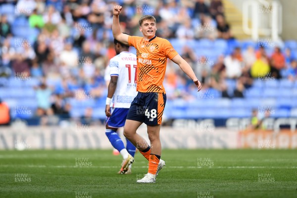 180426 - Reading v Cardiff City - Sky Bet League 1 - Dylan Lawlor of Cardiff City celebrates after his side scores a goal