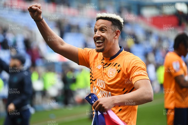 180426 - Reading v Cardiff City - Sky Bet League 1 - Callum Robinson of Cardiff City celebrates at full time after securing promotion back to the Championship