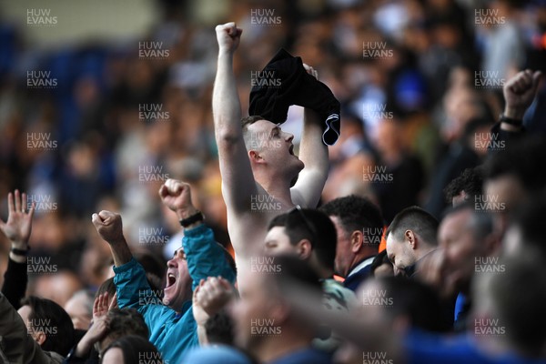 180426 - Reading v Cardiff City - Sky Bet League 1 - Cardiff fans celebrate at full time after securing promotion back to the Championship