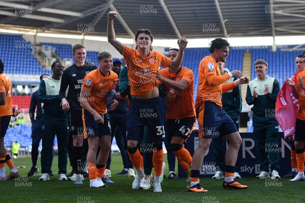 180426 - Reading v Cardiff City - Sky Bet League 1 - Perry NG of Cardiff City celebrates at full time