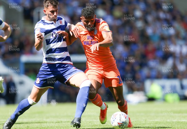 180819 - Reading v Cardiff City, Sky Bet Championship - Isaac Vassell of Cardiff City looks to fire a shot at goal