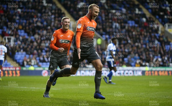 010119 - Reading v Swansea City - SkyBet Championship - Mike van der Hoorn of Swansea City celebrates scoring their third goal in the first half