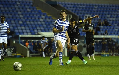 100821 - Reading v Swansea City - Carabao Cup - Joel Piroe of Swansea City scores goal