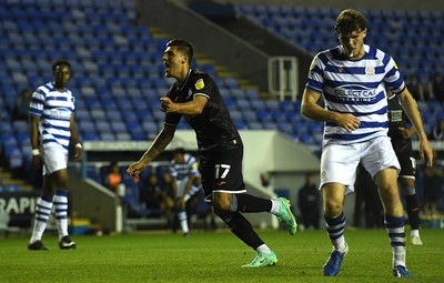 100821 - Reading v Swansea City - Carabao Cup - Joel Piroe of Swansea City celebrates scoring goal