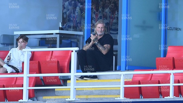 290723 - Reading v Swansea City - Preseason Friendly - Robbie Savage watches his son Charlie play for Reading