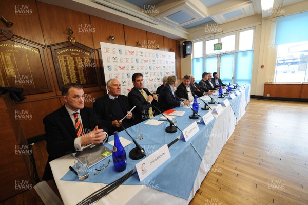 040413 - Regional Rugby Wales Press Conference -(L-R)Chris Brown and Martyn Hazell of Newport-Gwent Dragons, Richard Holland and Peter Thomas of Cardiff Blues, Stephen Harrison, Nigel Short of Scarlets, Stuart Gallacher of Regional Rugby Wales, Mark Davies of Scarlets, Roger Blyth and Andrew Hore of Ospreys talk to reporters 