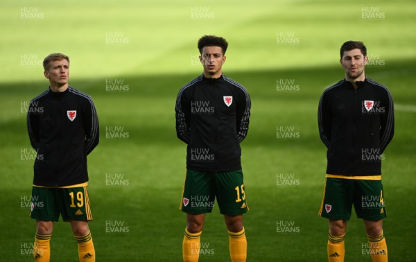 111020 - Republic of Ireland v Wales - UEFA Nations League - Matthew Smith, Ethan Ampadu and Ben Davies of Wales during the anthems